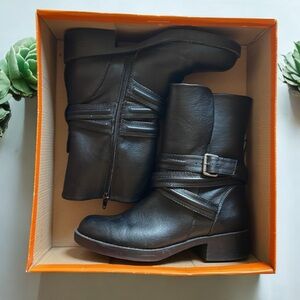 Black moto Ankle Boots